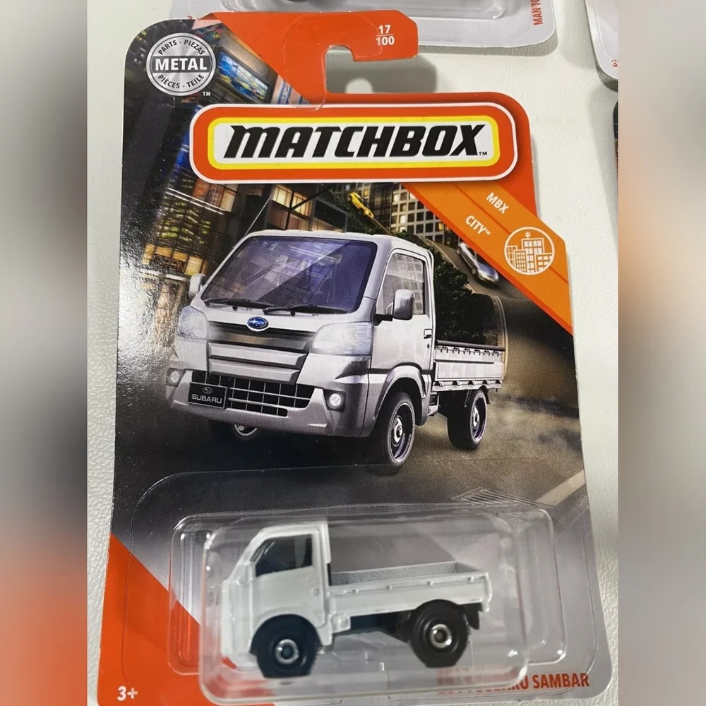 Matchbox 11 Piece Lot Pickup Trucks Buses Commercial Vehicles ALL NEW